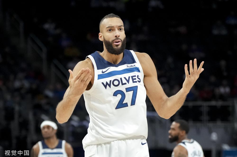 他不仅拥有 他不仅拥有