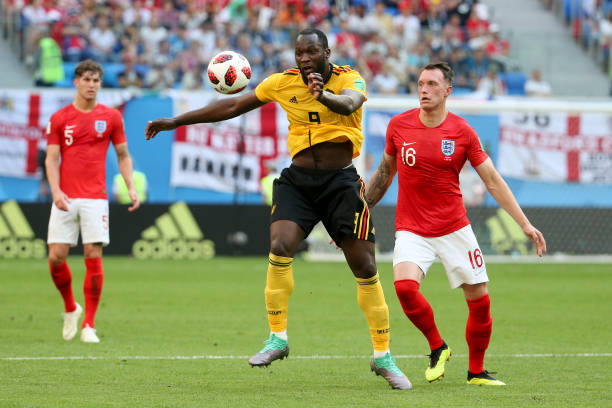 的大学生运 的大学生运