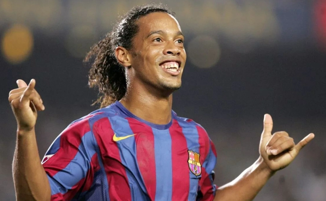 他展示了无 他展示了无